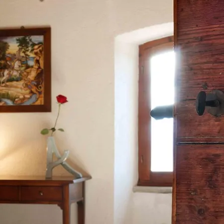 Apartamento Relais Borgo Lizori *