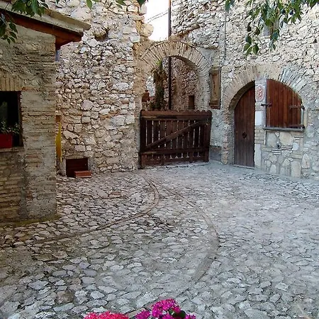Relais Borgo Lizori Apartamento Campello sul Clitunno