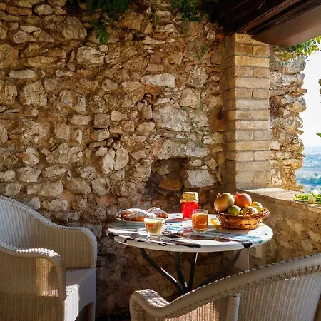 Relais Borgo Lizori *