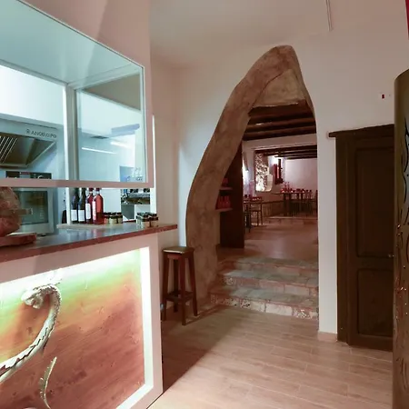 Relais Borgo Lizori アパート カンペッロ・スル・クリトゥンノ