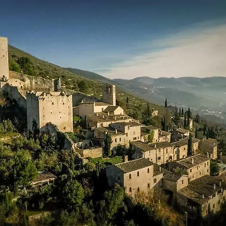 Borgo Lizori Campello sul Clitunno